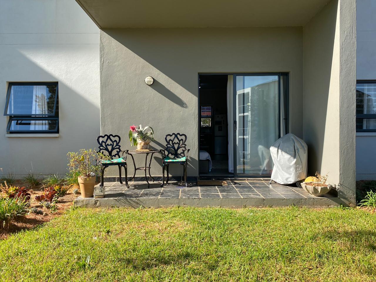 2 Bedroom Apartment in Jackal Creek Golf Estate