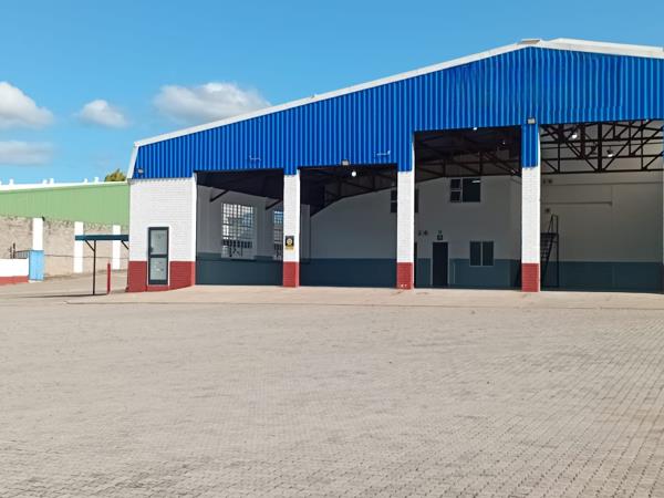 370  m² Industrial space