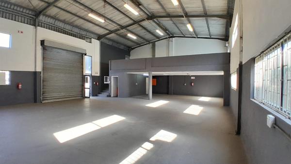 329  m² Industrial space