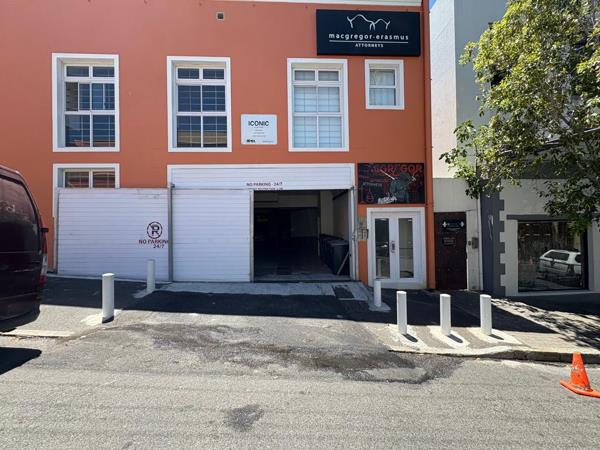 260  m² Commercial space