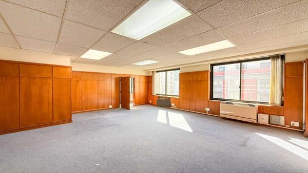 151  m² Office Space