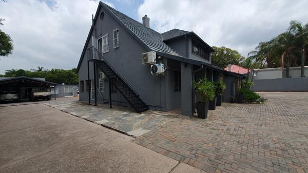 100 m² Commercial space
