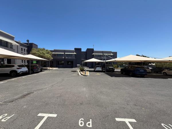 107  m² Commercial space