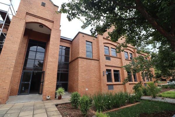 99  m² Office Space