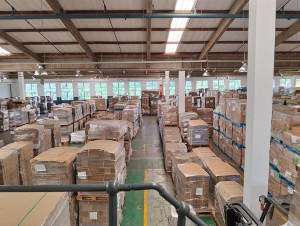 1 639  m² Industrial space