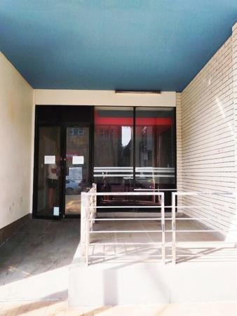 130  m² Commercial space