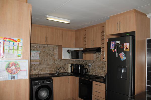 3 Bedroom Simplex