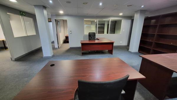 202  m² Commercial space