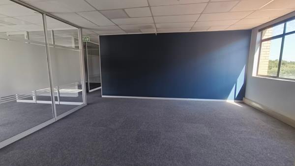 282  m² Commercial space