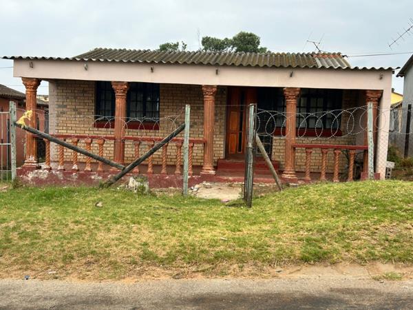 2 Bedroom House