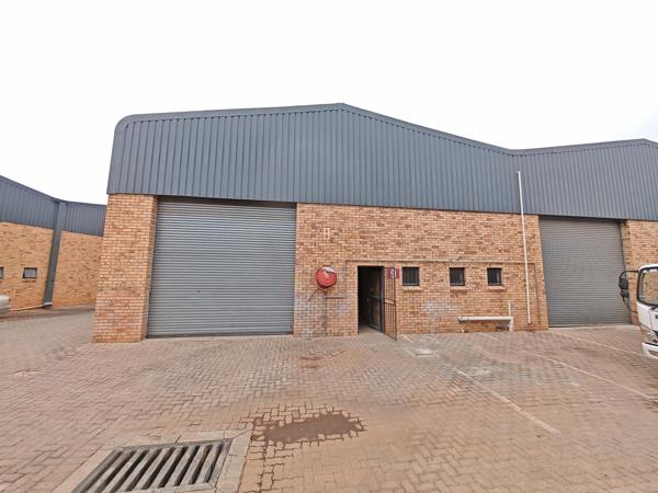 455  m² Industrial space