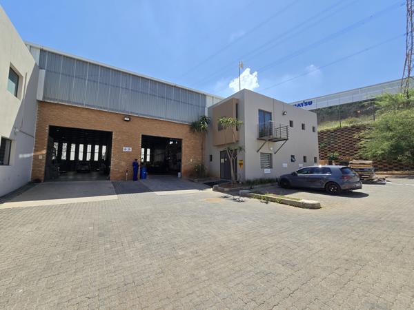 675  m² Industrial space