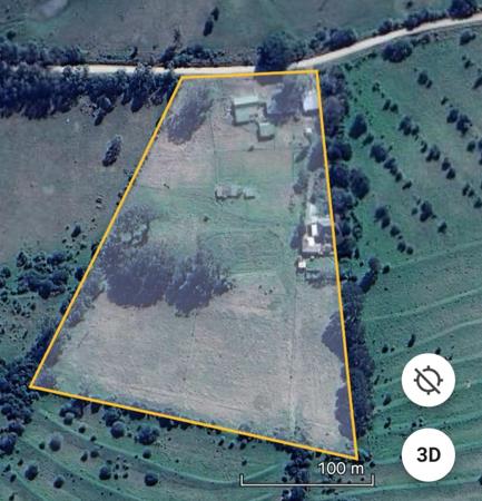 4.9 ha Farm