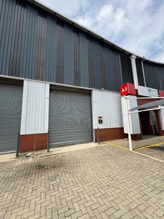 284  m² Commercial space