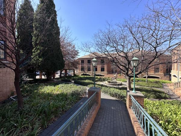 659  m² Office Space