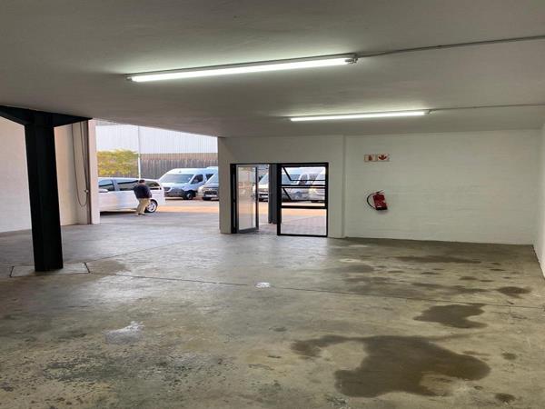 185  m² Industrial space