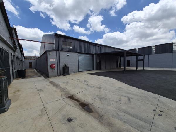 1 060  m² Industrial space