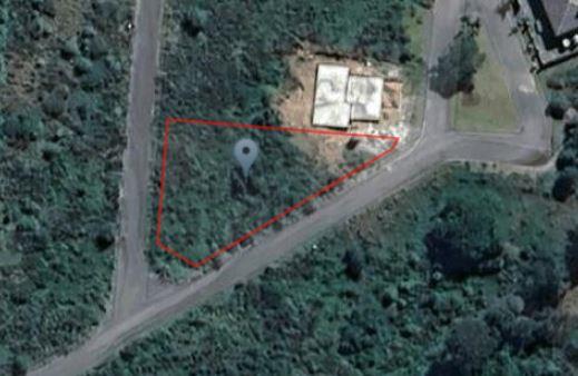 818 m² Land