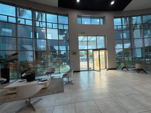 6 727 m² Commercial space