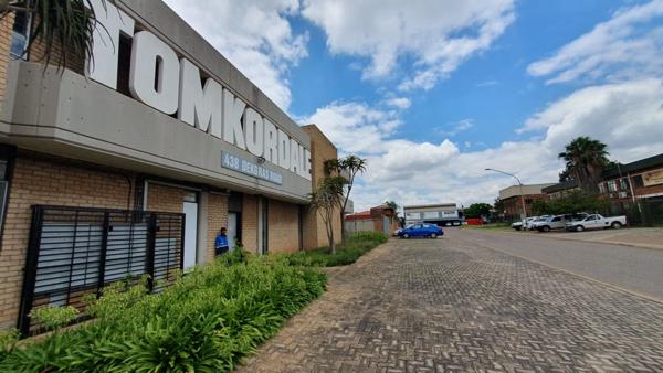 222  m² Commercial space