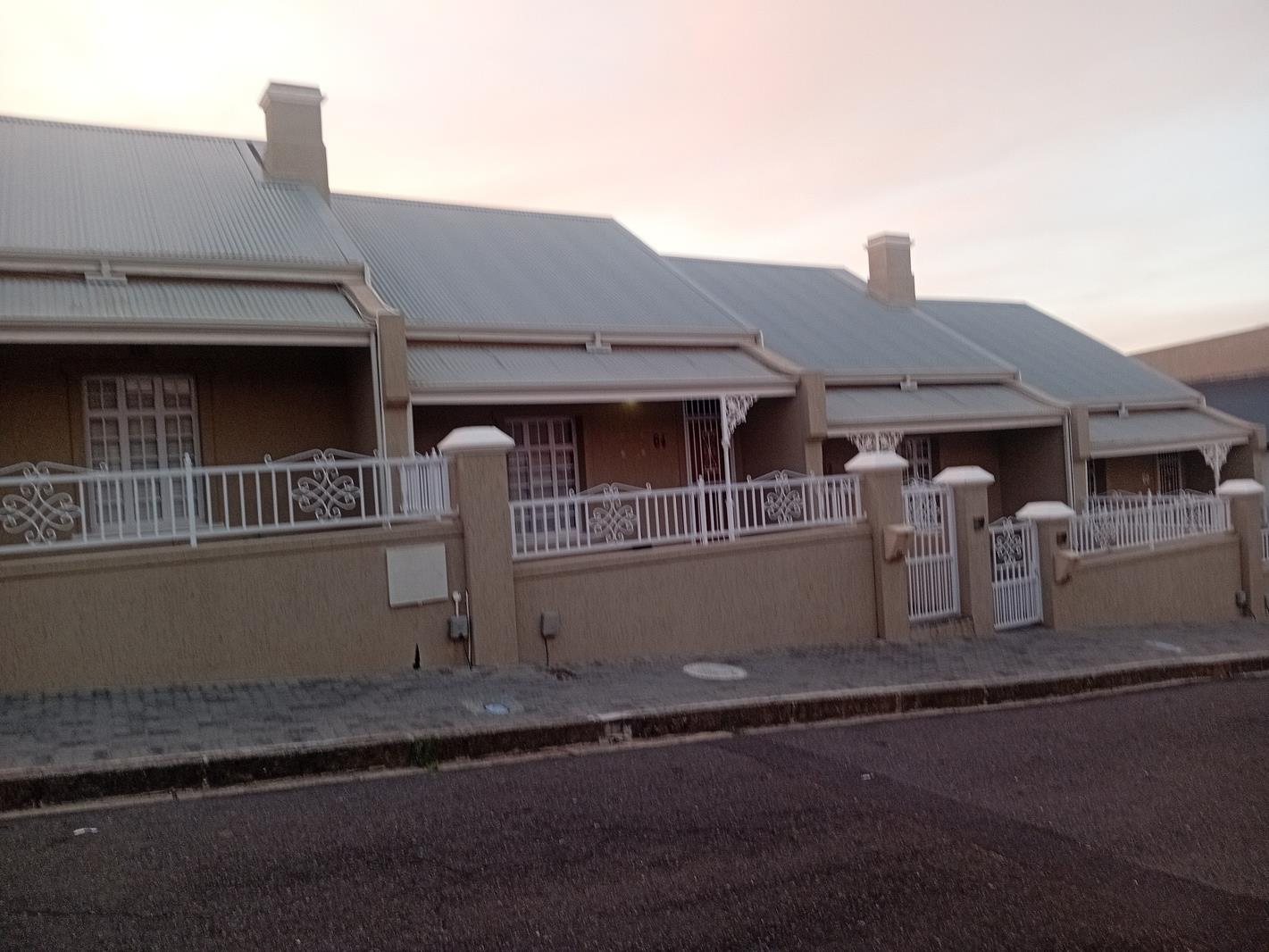 1 Bedroom House in University Estate