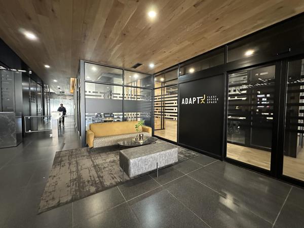 693 m² Commercial space