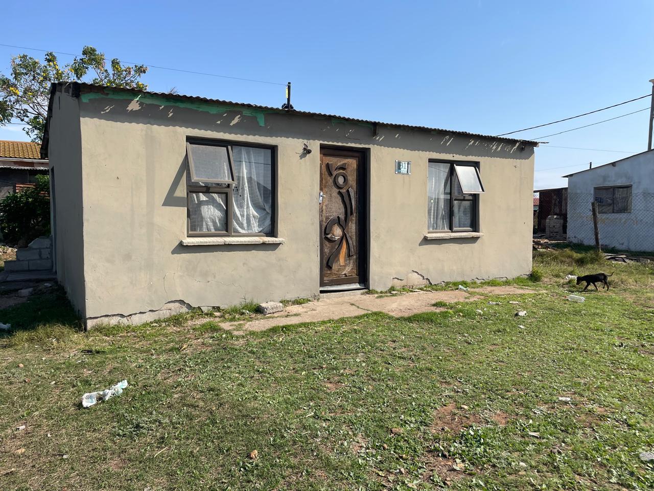 2 Bedroom House in Soweto on Sea