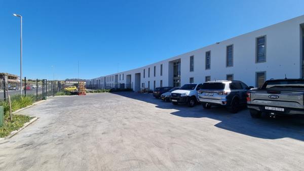 759 m² Industrial space