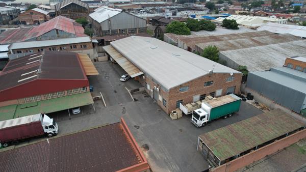 1 000 m² Industrial space