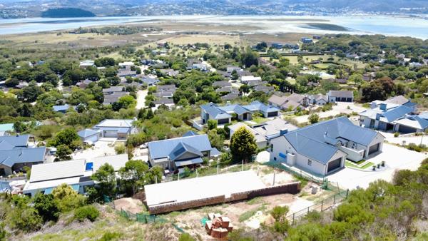 1 029 m² Land
