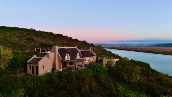 104 ha Commercial Farm