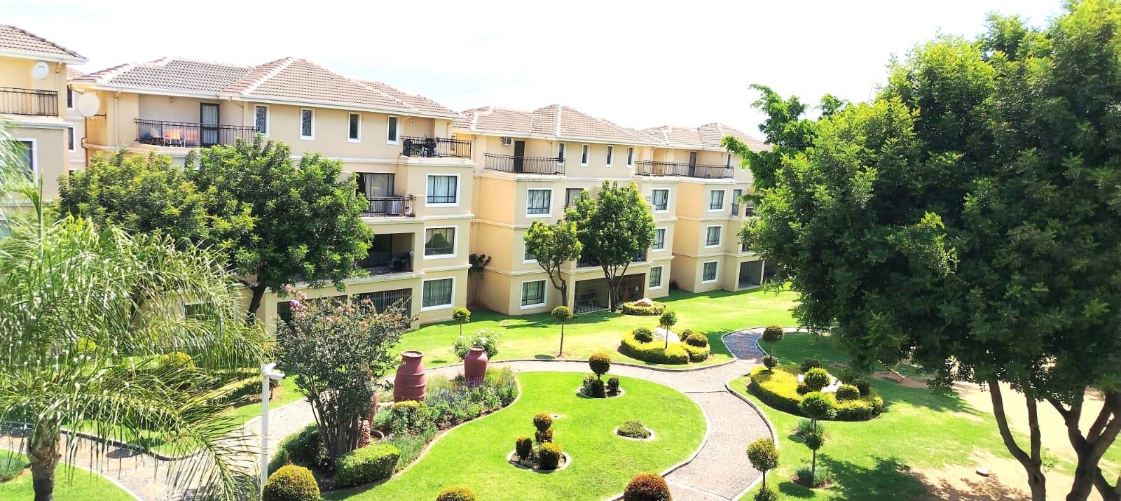 2 Bedroom Apartment in Carlswald Estate