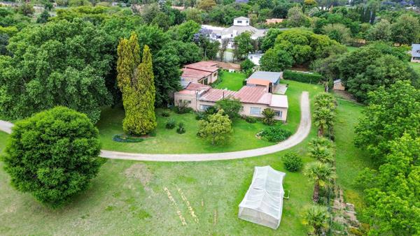 8 573 m² Farm