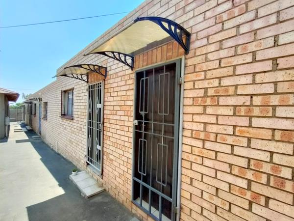 1 Bedroom House