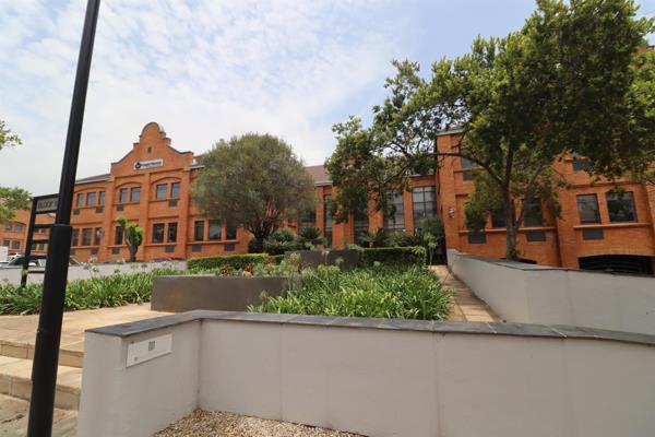 120  m² Office Space