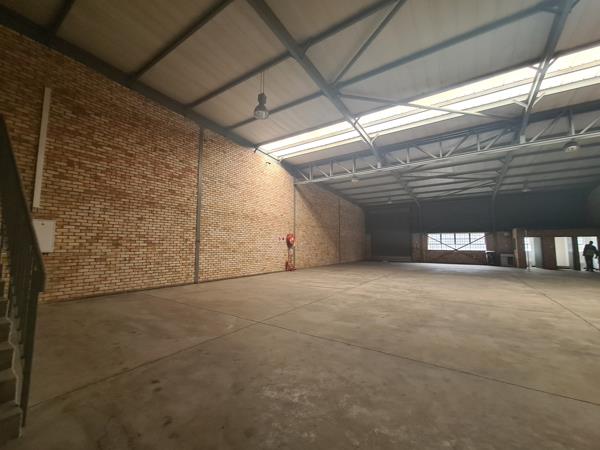 555 m² Commercial space