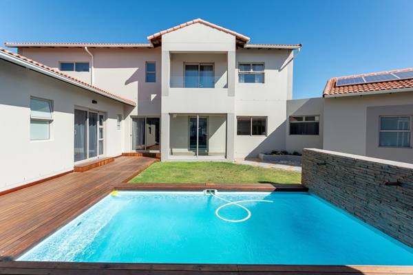 5 Bedroom House