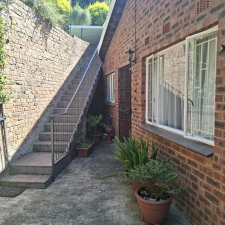 1 Bedroom Garden Cottage