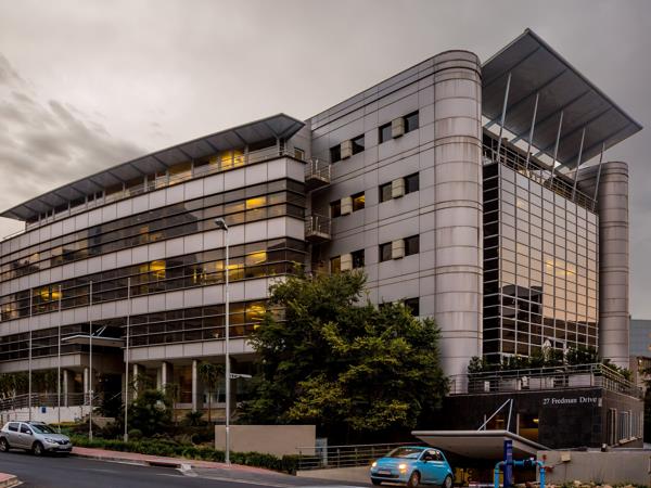 8 512 m² Office Space