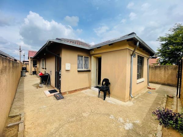 2 Bedroom House