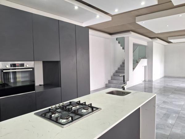 4 Bedroom Townhouse