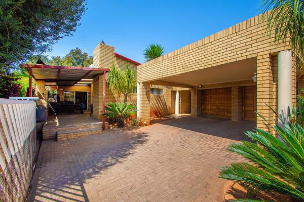 4 Bedroom Townhouse