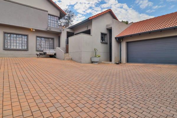 7 Bedroom House