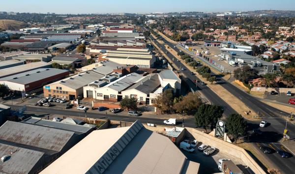 2 707 m² Commercial space