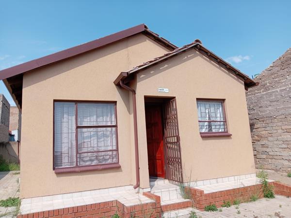 2 Bedroom House