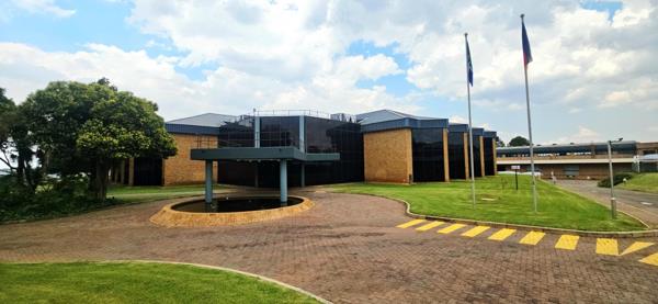 7 892 m² Commercial space
