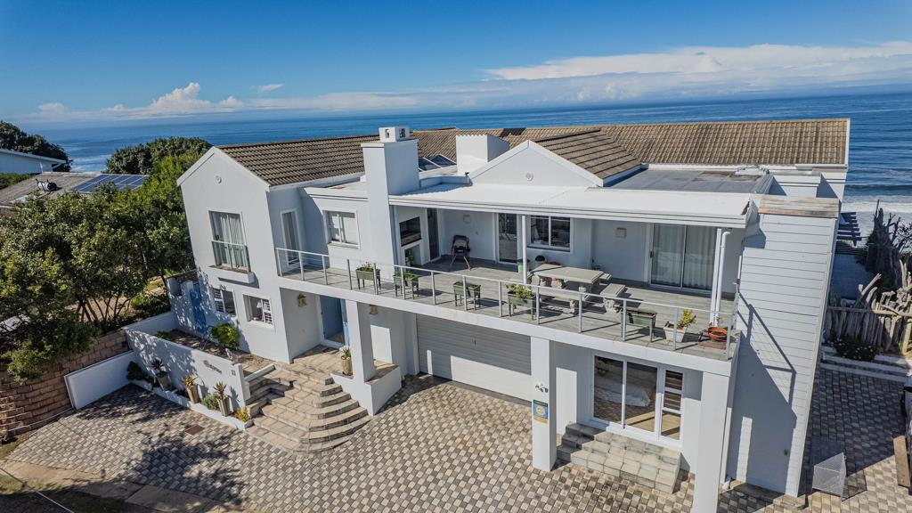 7 Bedroom House