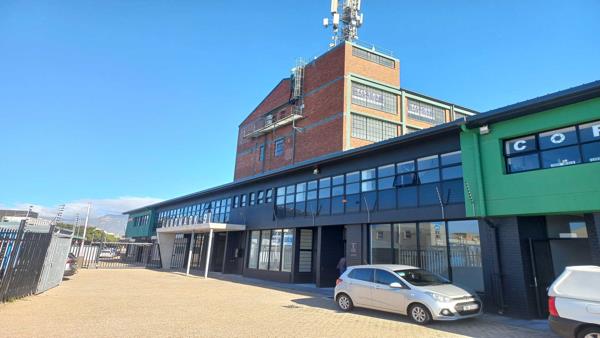 1 187  m² Industrial space