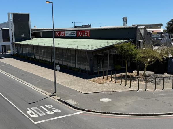 1 290  m² Industrial space