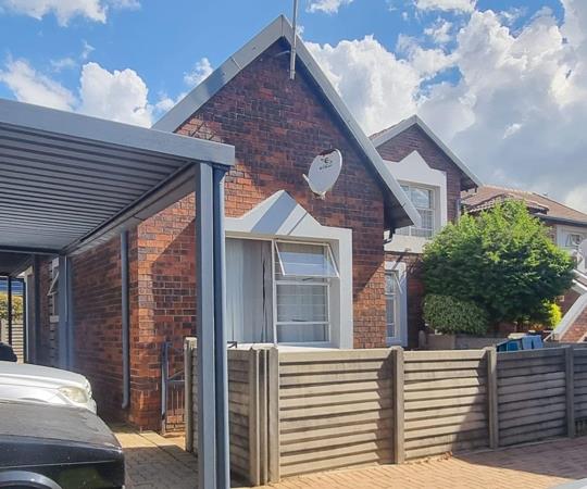 2 Bedroom Townhouse